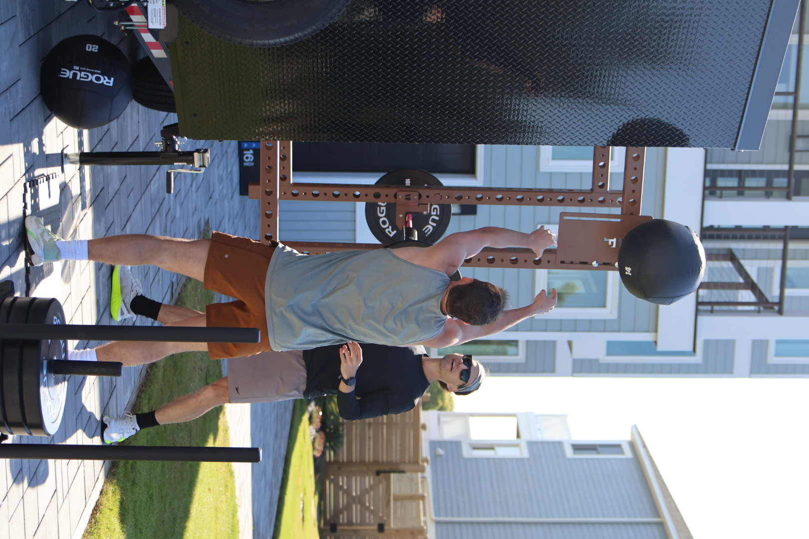 Medicine ball training at the mobile gym